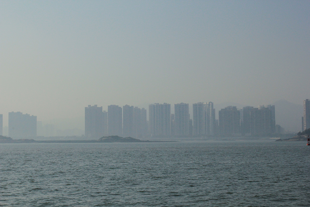 城在海上，海在城中